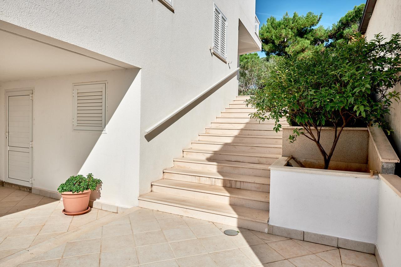 Repic Apartments Klek Exterior foto